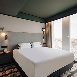 Suite met een Slaapkamer en een King Size Bed